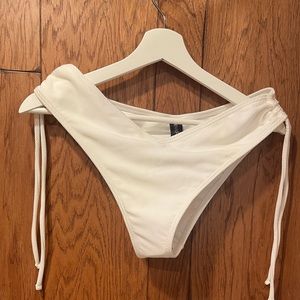 FINAL PRICE MINKPINK bikini bottoms tie sides size large nwot